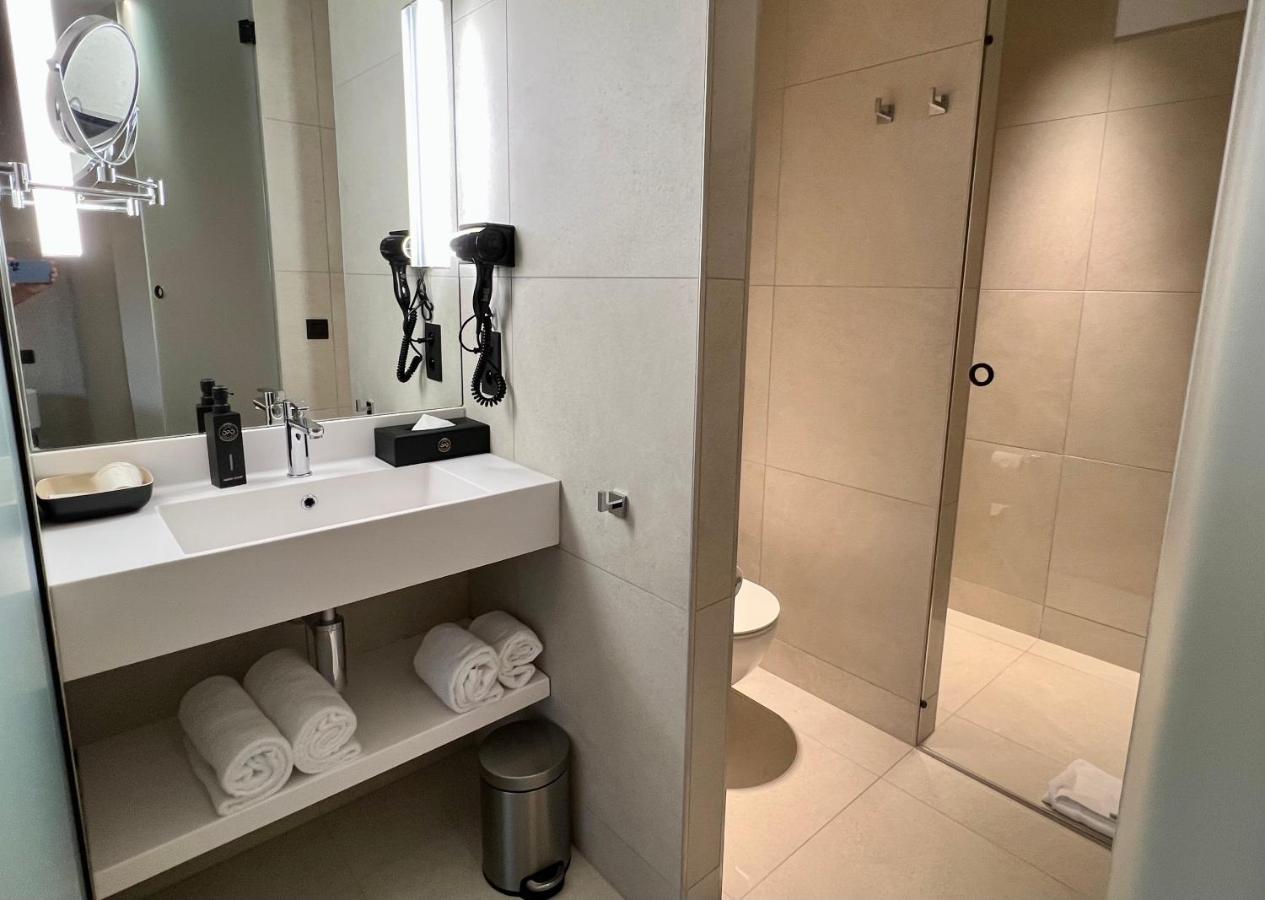 Opo Hotel ブリュッセル エクステリア 写真