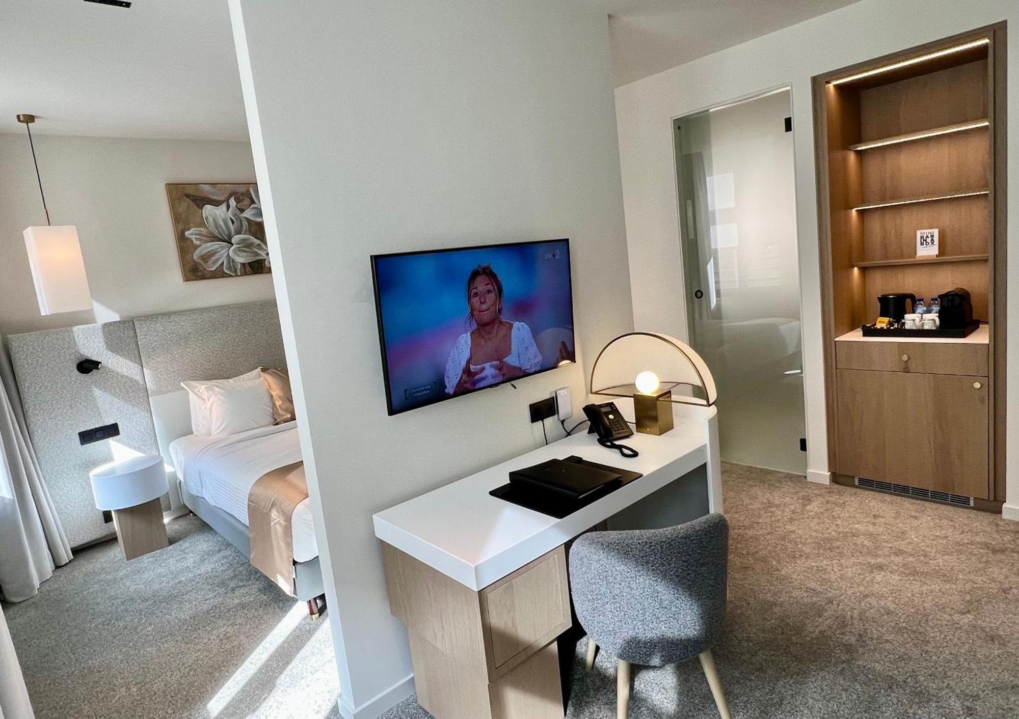 Opo Hotel ブリュッセル エクステリア 写真